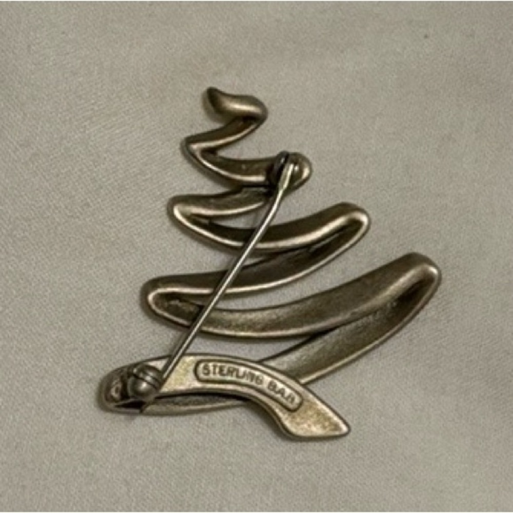 Sterling silver Christmas tree brooch. - Picture 3 of 3